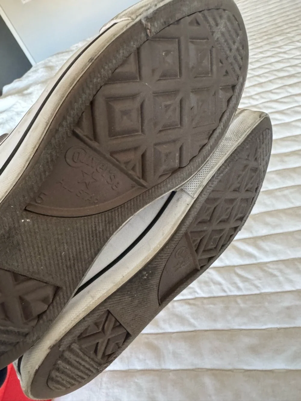 Classic White Low-Top Canvas Sneakers - Picture 4 of 5